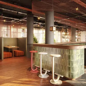 Me And East Side, By Hyatt 4* Berlín